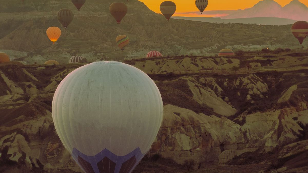 Kapadokya’da Balon Turu: Bilmeniz Gereken Her Şey